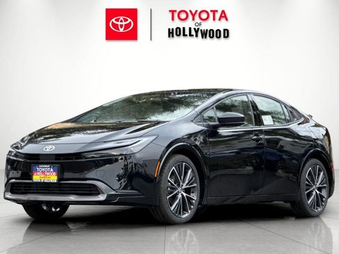 New 2026 Toyota Prius XLE image 7