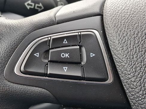 Used 2019 Ford Escape SEL image 20