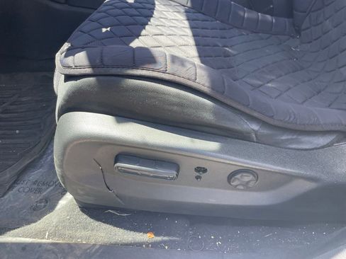 Used 2019 Honda CR-V EX image 7