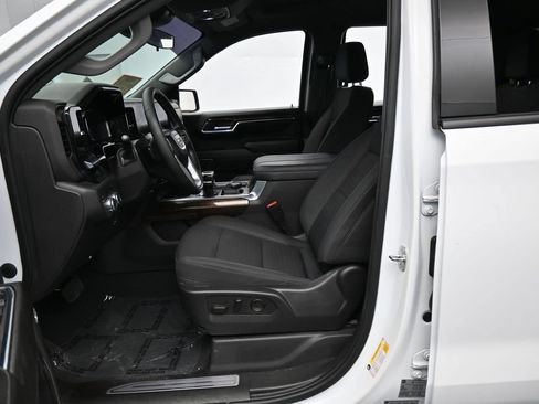 Used 2023 GMC Sierra 1500 Elevation w/ Preferred Package RWD image 11