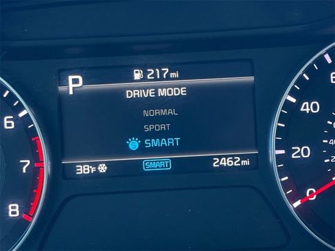 Used 2024 Kia Forte LX image 19