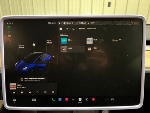 Used 2023 Tesla Model 3 Standard Range image 34