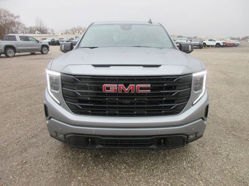 New 2026 GMC Sierra 1500 Elevation w/ Elevation Premium Package AWD/4WD image 12