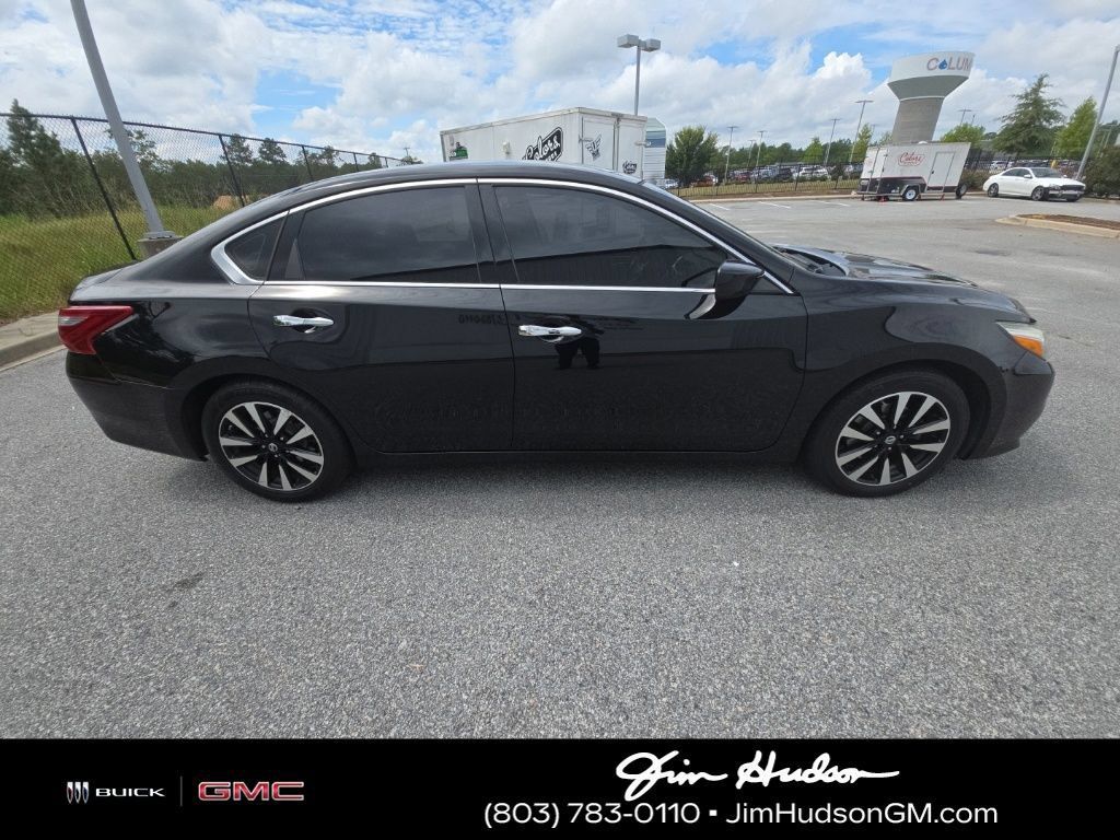 Used 2018 Nissan Altima 2.5 SV FWD image 6