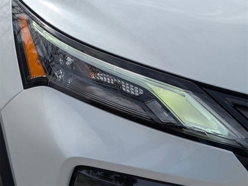 New 2026 Nissan Rogue SV image 9