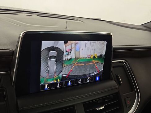 Used 2022 Chevrolet Tahoe Z71 image 19