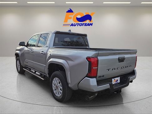 New 2026 Toyota Tacoma SR5 image 3