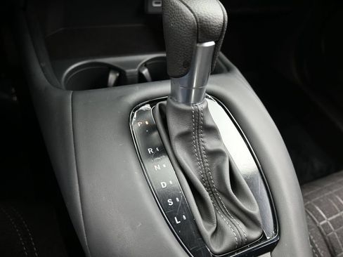 Used 2025 Honda HR-V LX image 27