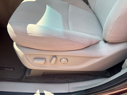 Used 2020 Kia Sedona LX FWD image 15