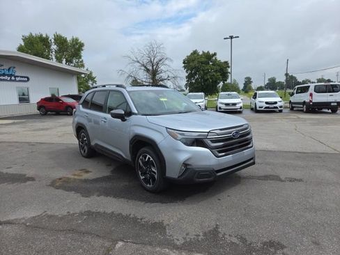 Used 2026 Subaru Forester Limited AWD/4WD image 4