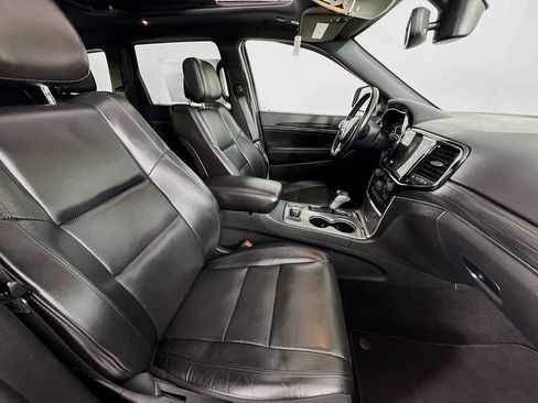 Used 2020 Jeep Grand Cherokee Limited w/ Luxury Group II image 34