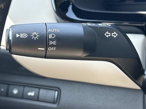 New 2026 Nissan Pathfinder SL AWD/4WD image 32