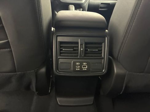 Certified 2025 Subaru Forester Premium image 17