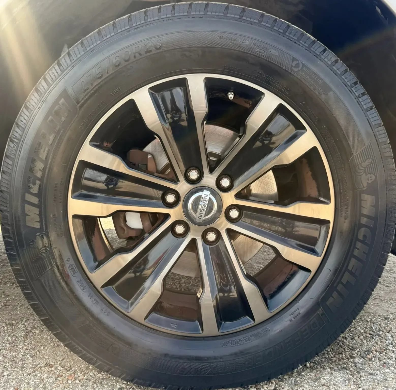 Used 2017 Nissan Armada Platinum RWD image 12