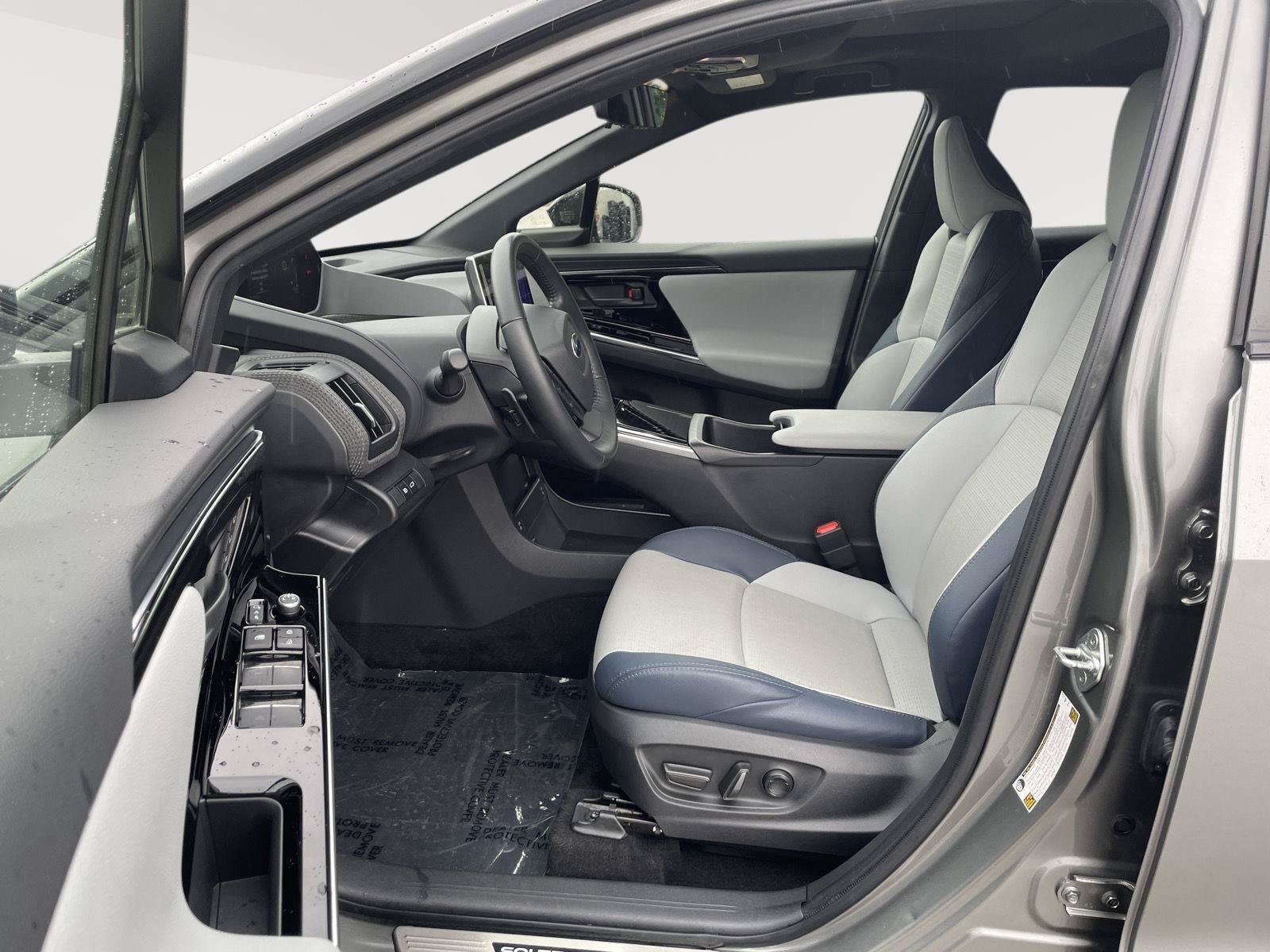 Certified 2023 Subaru Solterra AWD image 3