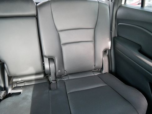 Used 2023 Honda Passport EX-L image 14