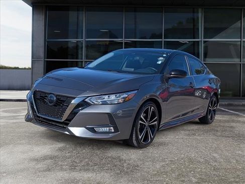 Used 2023 Nissan Sentra SR w/ Trunk Package image 5