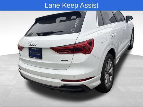 Used 2025 Audi Q3 2.0T Premium AWD/4WD image 4