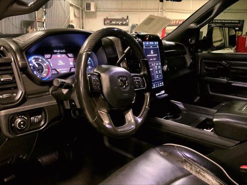 Certified 2022 RAM 2500 Limited AWD/4WD image 14