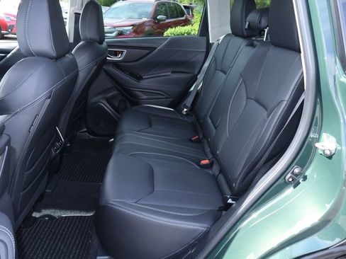 Used 2024 Subaru Forester Touring AWD/4WD image 16