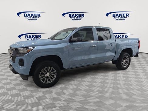 New 2026 Chevrolet Colorado LT w/ LPO, Tailgate Decal Package image 3