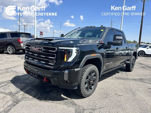 Used 2024 GMC Sierra 2500 AT4 w/ AT4 Premium Plus Package AWD/4WD image 1