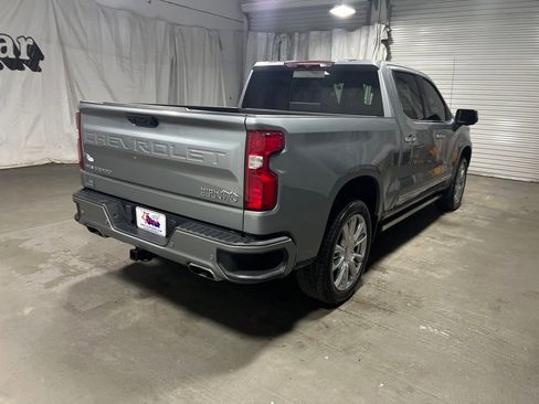 Used 2023 Chevrolet Silverado 1500 High Country w/ High Country Premium Package AWD/4WD image 7