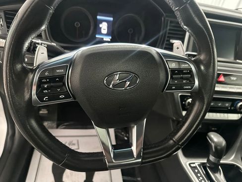 Used 2018 Hyundai Sonata Sport FWD image 15