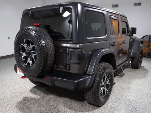 Used 2018 Jeep Wrangler Unlimited Rubicon AWD/4WD image 7