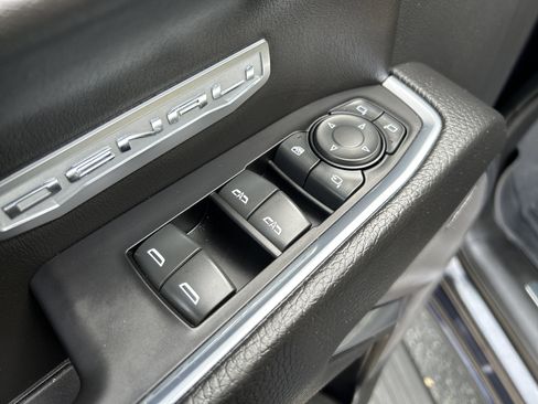 Used 2022 GMC Sierra 1500 Denali w/ Denali Reserve Package image 15