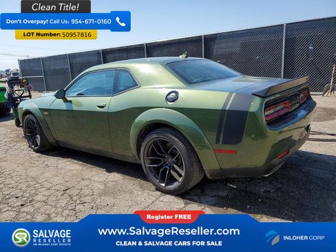 Used 2021 Dodge Challenger R/T Scat Pack RWD image 3