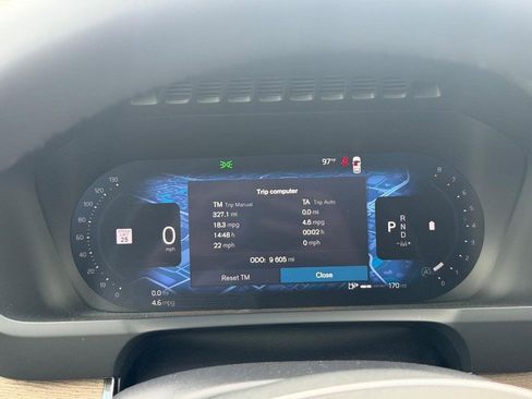 Certified 2026 Volvo XC90 B6 Plus AWD/4WD image 19