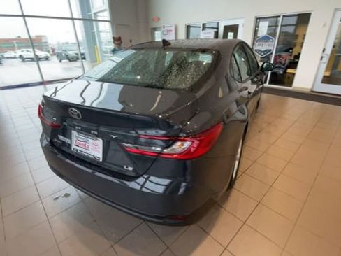 Used 2025 Toyota Camry LE FWD image 9