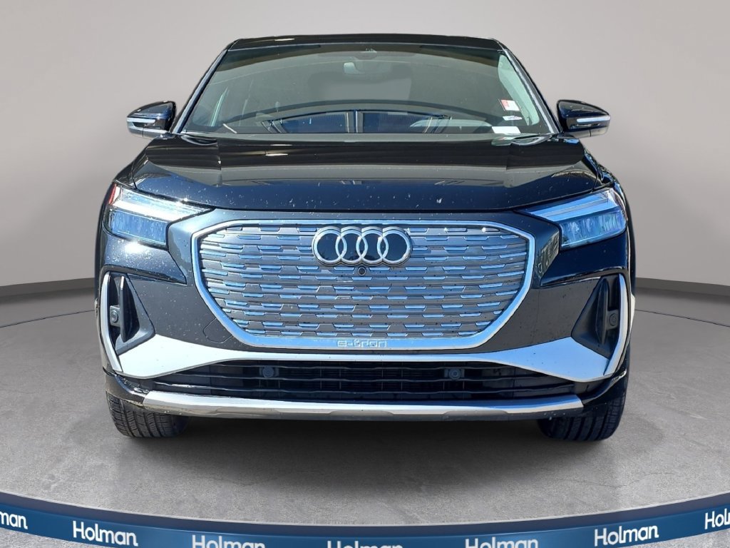 Used 2023 Audi Q4 e-tron Premium Plus AWD/4WD image 3