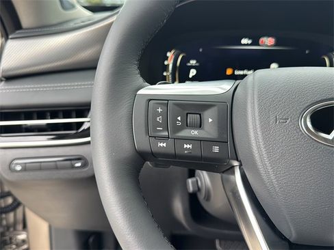New 2026 INFINITI QX60 Luxe w/ Cargo Package image 16