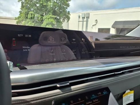 New 2026 Cadillac Escalade IQ Luxury 1 AWD/4WD image 31