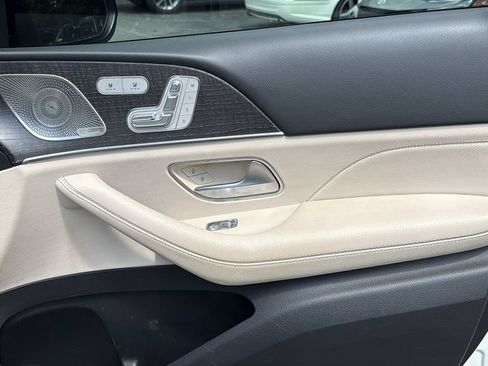 Certified 2023 Mercedes-Benz GLS 580 4MATIC image 13