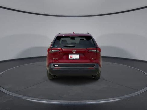 Certified 2025 Toyota RAV4 XLE FWD image 7