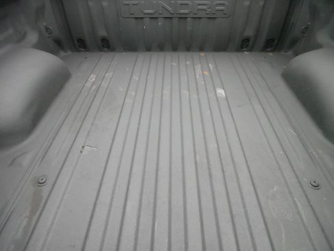 Used 2019 Toyota Tundra SR5 image 18