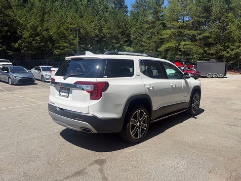 Used 2021 GMC Acadia SLT w/ Preferred Package FWD image 7