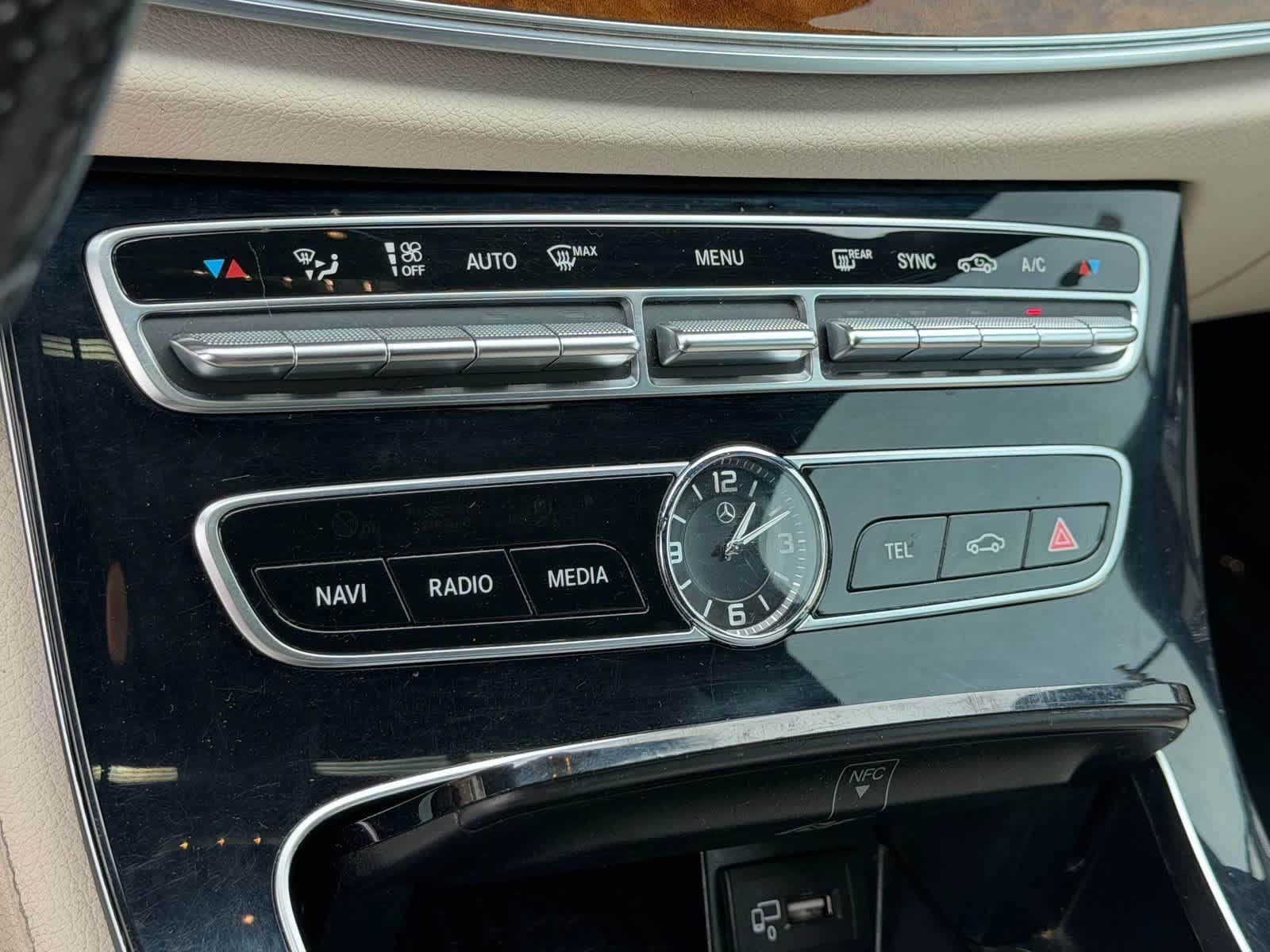 Used 2017 Mercedes-Benz E 300 image 34
