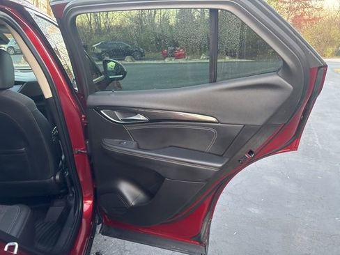 Used 2022 Buick Envision Preferred image 33