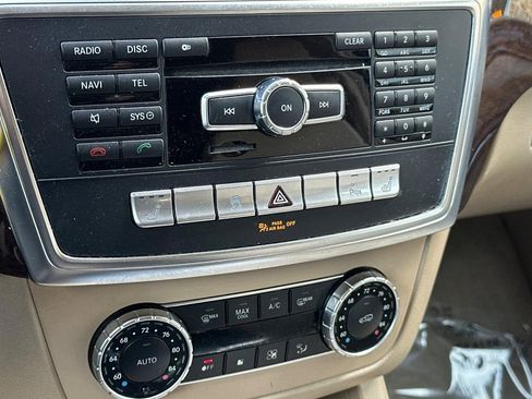 Used 2014 Mercedes-Benz GL 450 4MATIC image 20