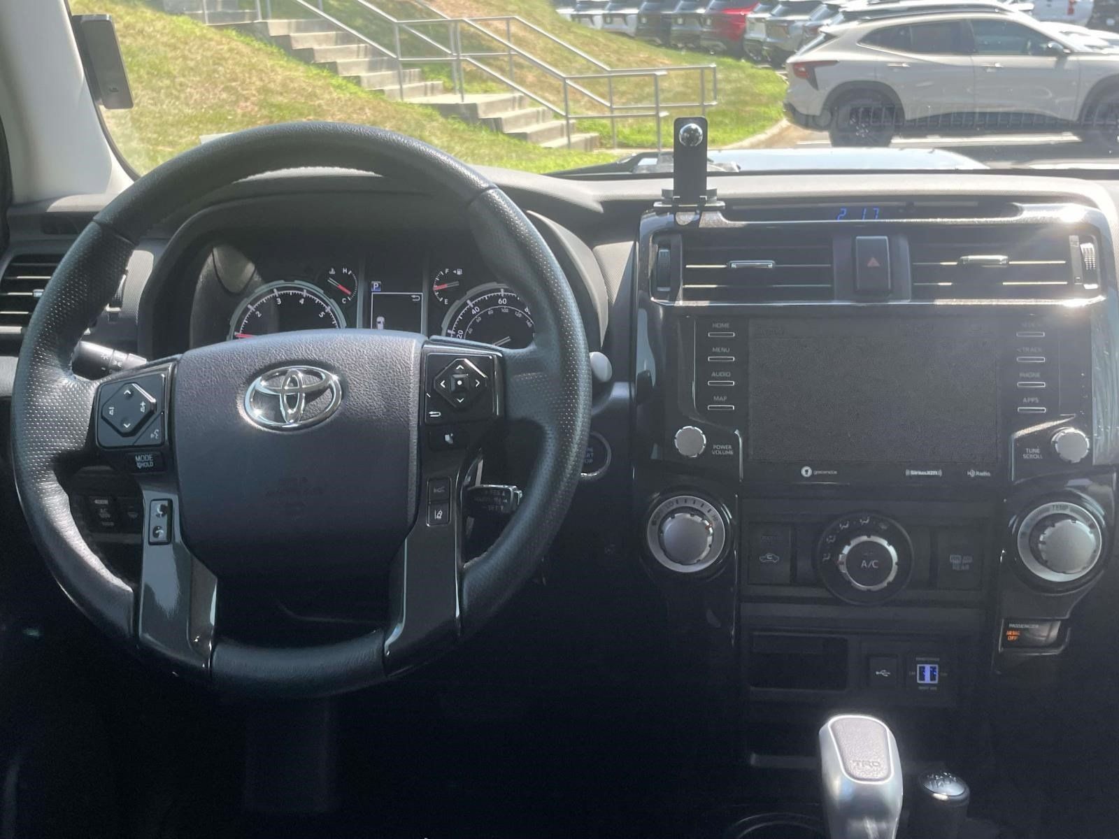 Used 2023 Toyota 4Runner TRD Off-Road Premium w/ Moonroof Package AWD/4WD image 12