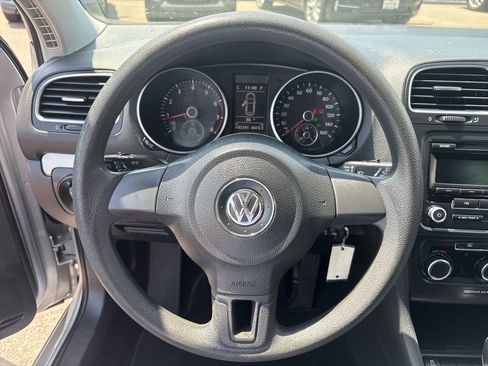 Used 2013 Volkswagen Golf 4-Door image 13