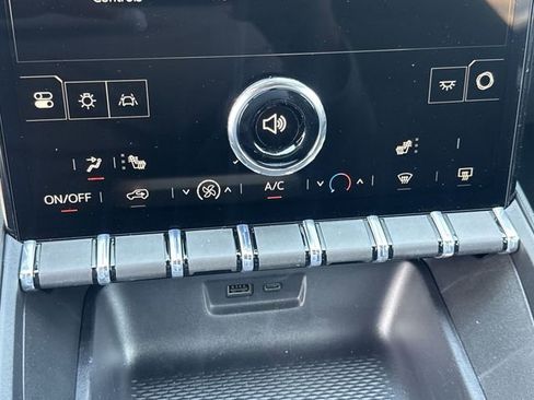 New 2026 GMC Terrain Elevation image 18