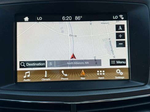Used 2019 Lincoln MKT AWD image 16