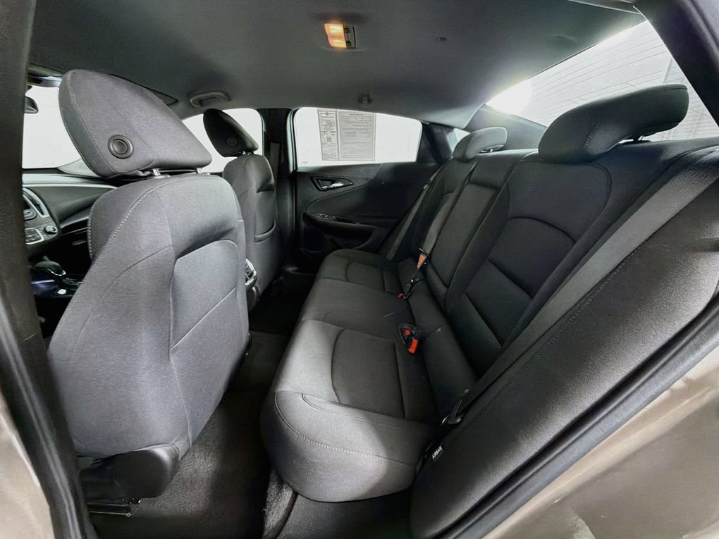 Used 2024 Chevrolet Malibu LT FWD image 36