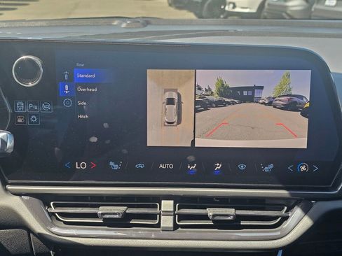 New 2025 Chevrolet Equinox EV RS image 14