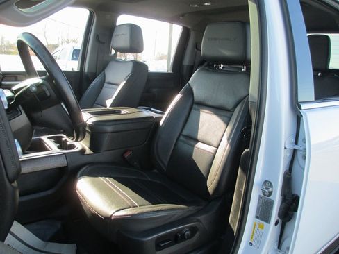 Used 2021 GMC Sierra 2500 Denali w/ Denali Ultimate Package image 21